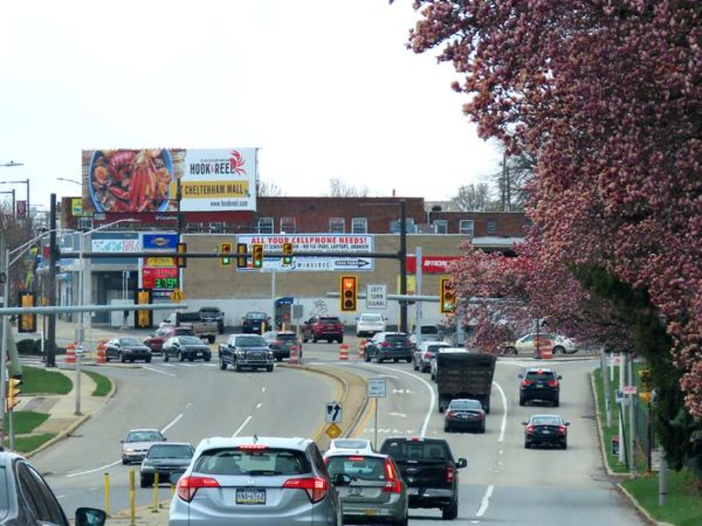 Photo of a billboard in Dresher