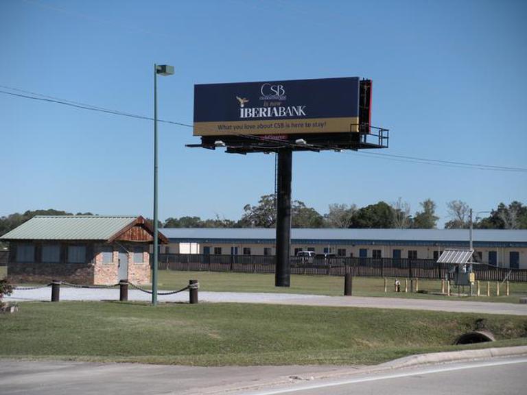 Photo of a billboard in Kinder
